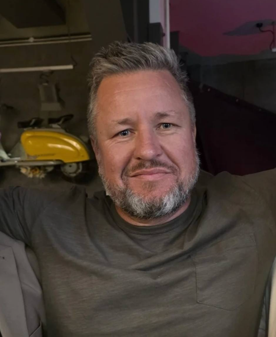 He Aituā - Dave Van de Geest